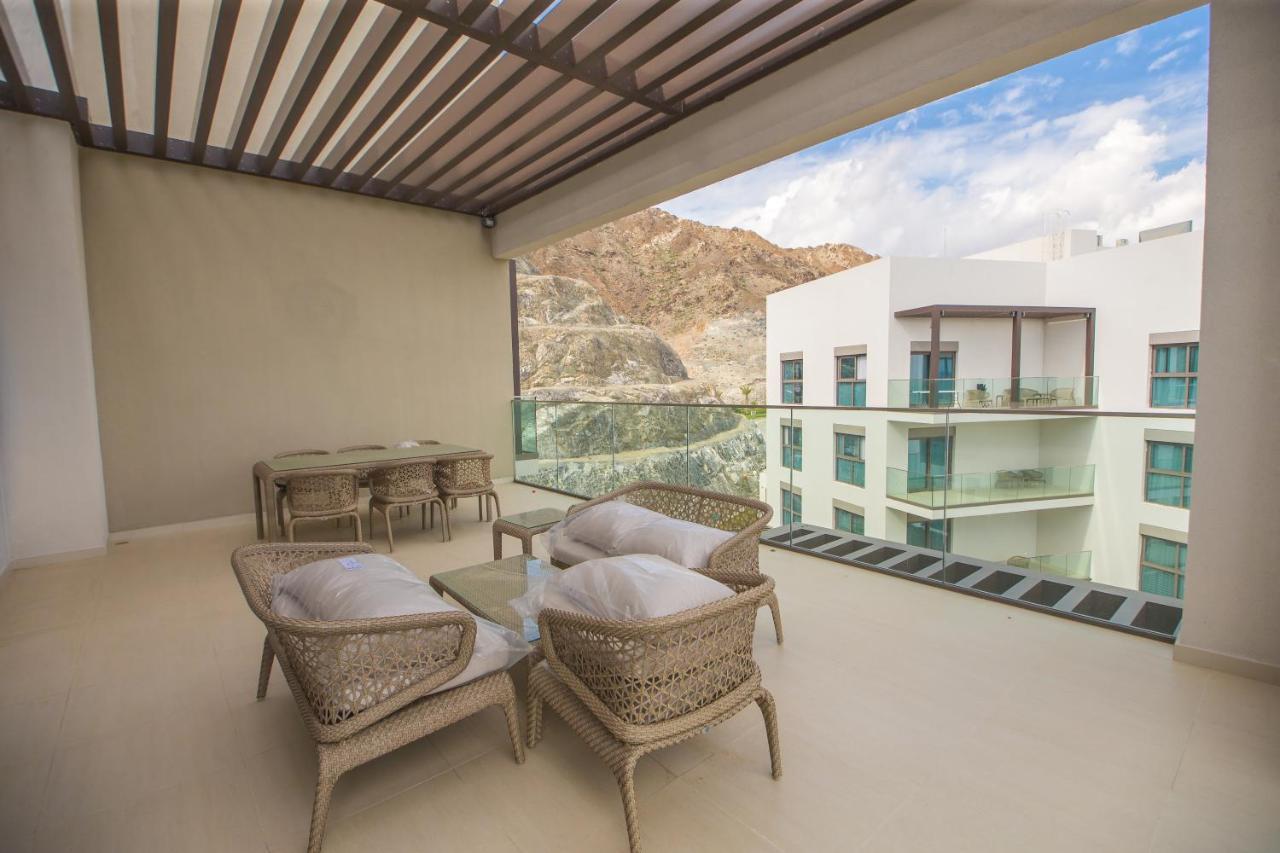 Al Aqah Luxury Apartment W/ Sea Views At Address Residences الفجيرة المظهر الخارجي الصورة